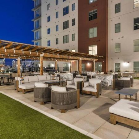Beverly Hills Suite Penthouse The Gulch Nashville Exteriör bild