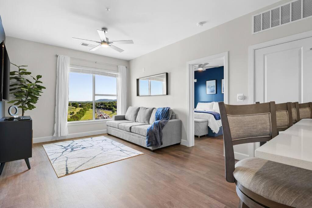Beverly Hills Suite Penthouse The Gulch Nashville Exteriör bild