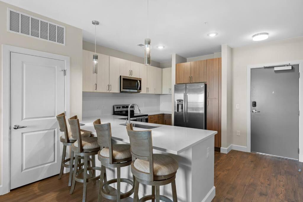 Beverly Hills Suite Penthouse The Gulch Nashville Exteriör bild